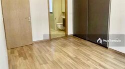 Lakeville (D22), Condominium #639088371